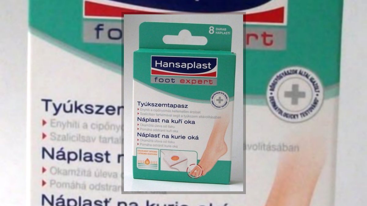 Garami Nelli: TYÚKSZEM című novella illusztrációja a Múzsák Könyvtárában.