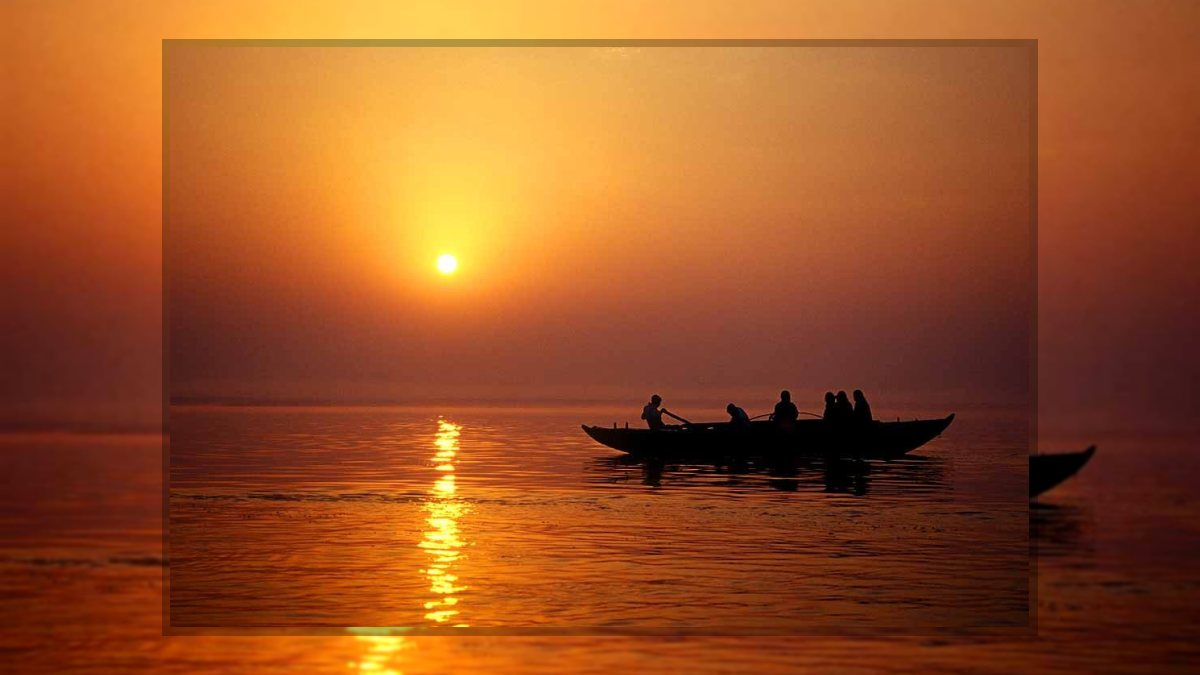 Balogh Erika: Gangesz,  a szent folyó című novella illusztrációja a Múzsák Könyvtárában.