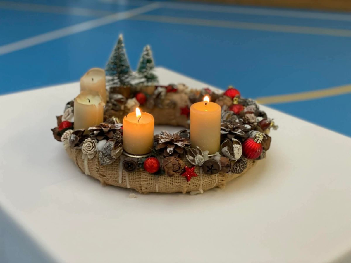 zsuzsanna bandics: Advent második vasárnapja című vers illusztrációja a Múzsák Könyvtárában