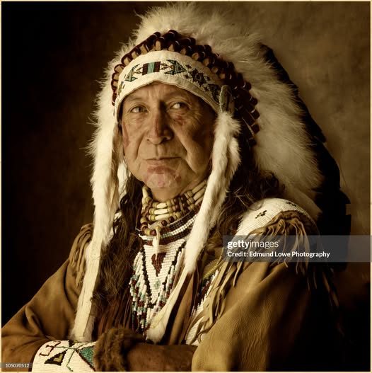 Alexander Corvinus: Az öreg indián meséje című novella illusztrációja a Múzsák Könyvtárában.