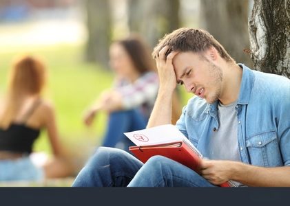 Tasi83: OROSZ-RULETT című novella illusztrációja a Múzsák Könyvtárában.