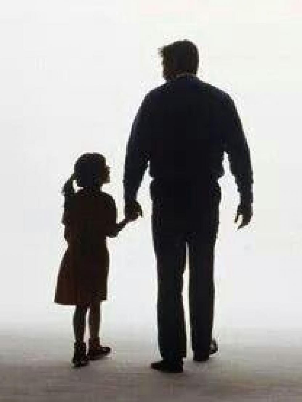 Gyólay Karolina: ÉDESAPÁM című vers illusztrációja a Múzsák Könyvtárában