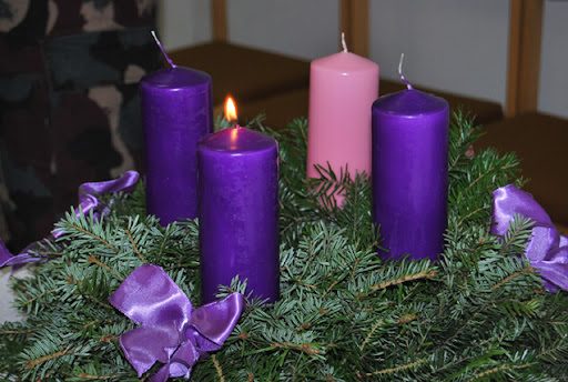 Czirják Tiborné Móra Gyöngyi: Advent első vasárnapja című vers illusztrációja a Múzsák Könyvtárában