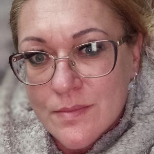 Végh Éva Ive szerző profilképe a Múzsák Könyvtárában